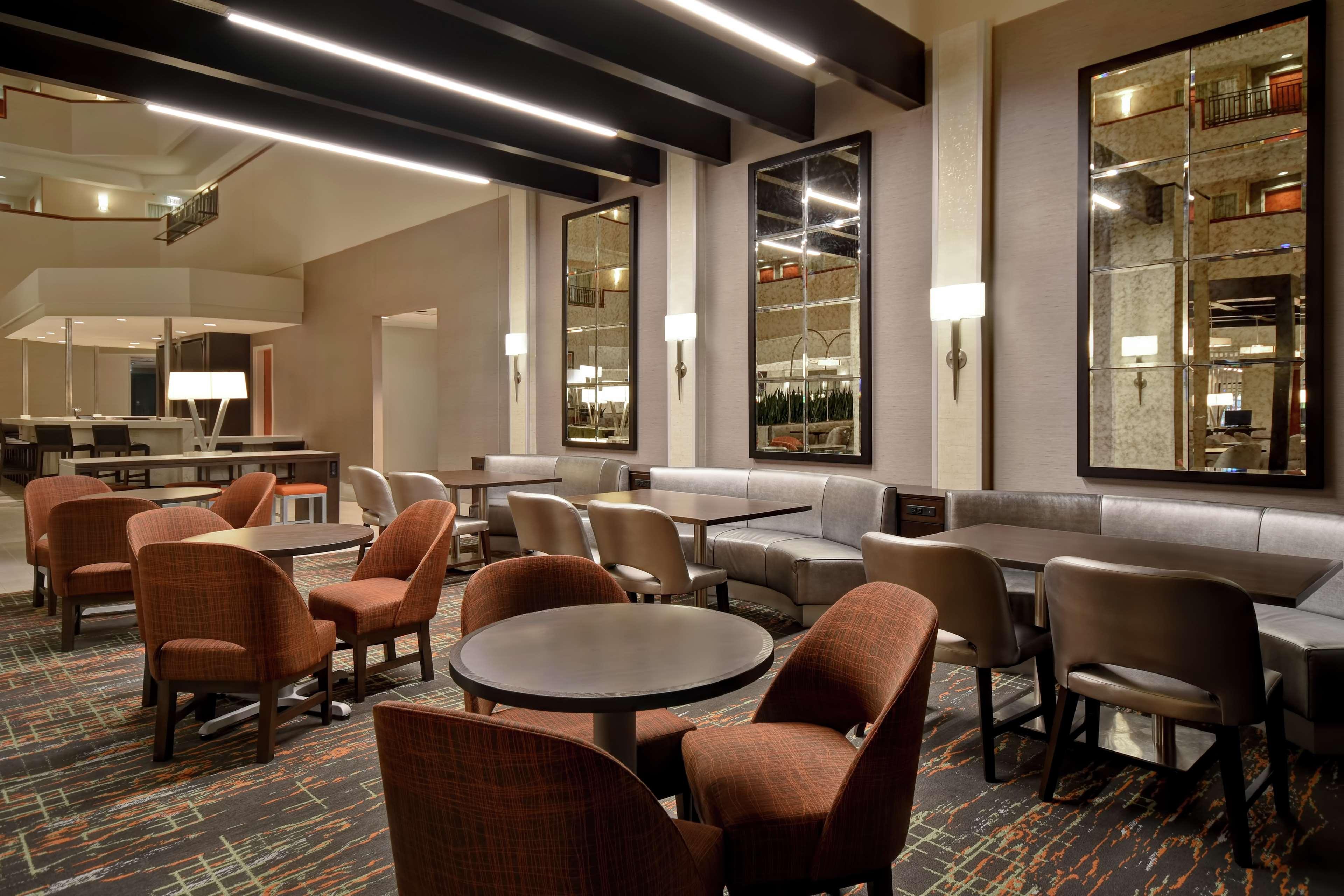 Embassy Suites Little Rock Eksteriør billede