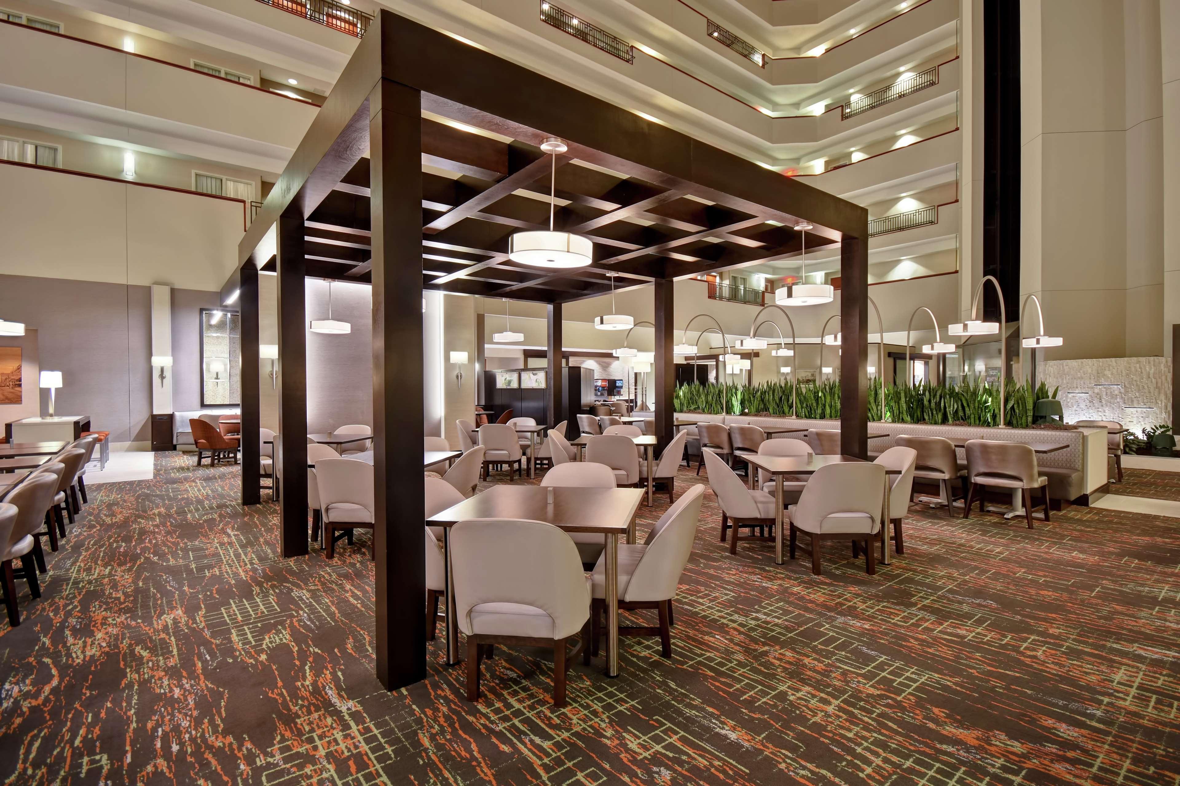 Embassy Suites Little Rock Eksteriør billede