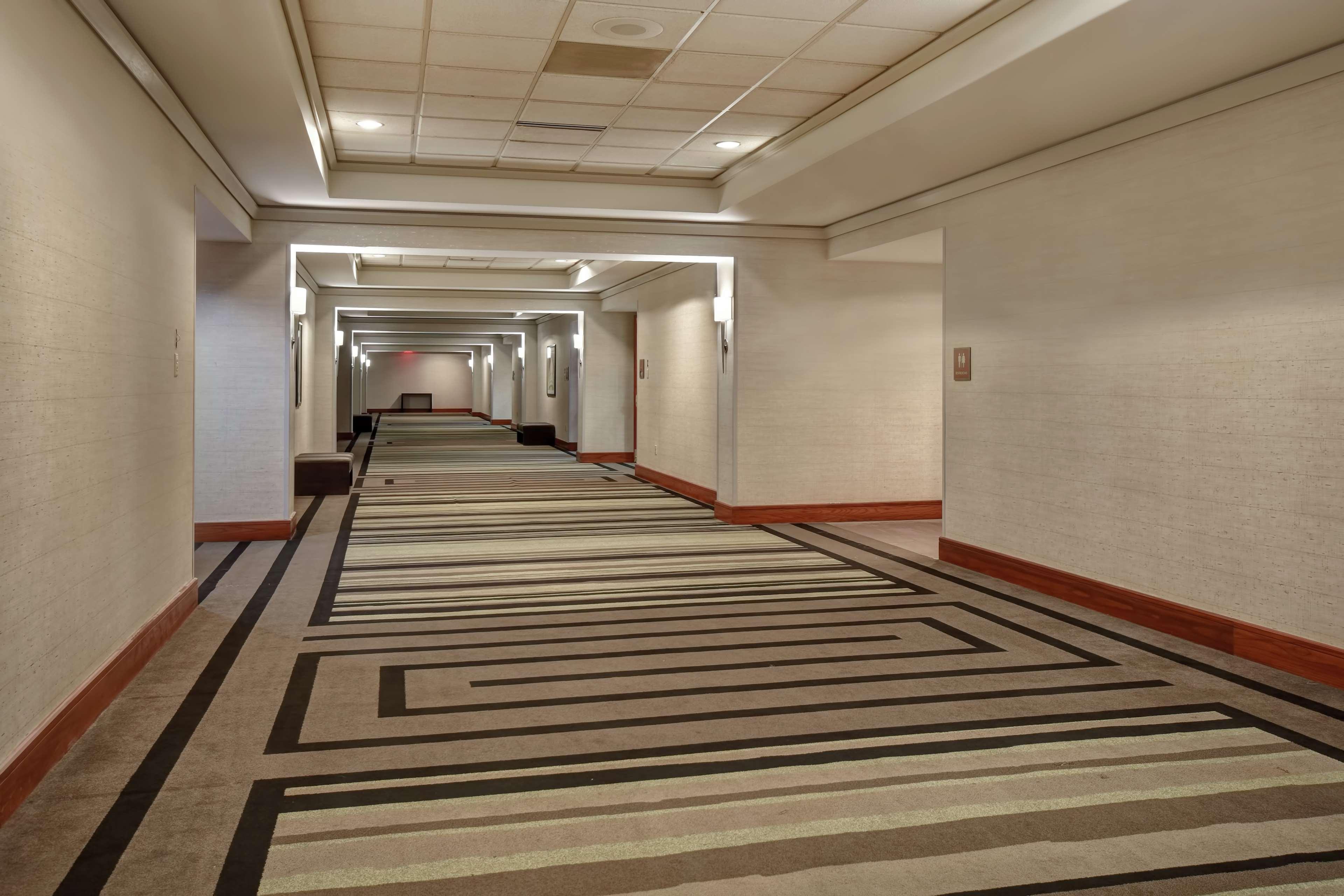 Embassy Suites Little Rock Eksteriør billede