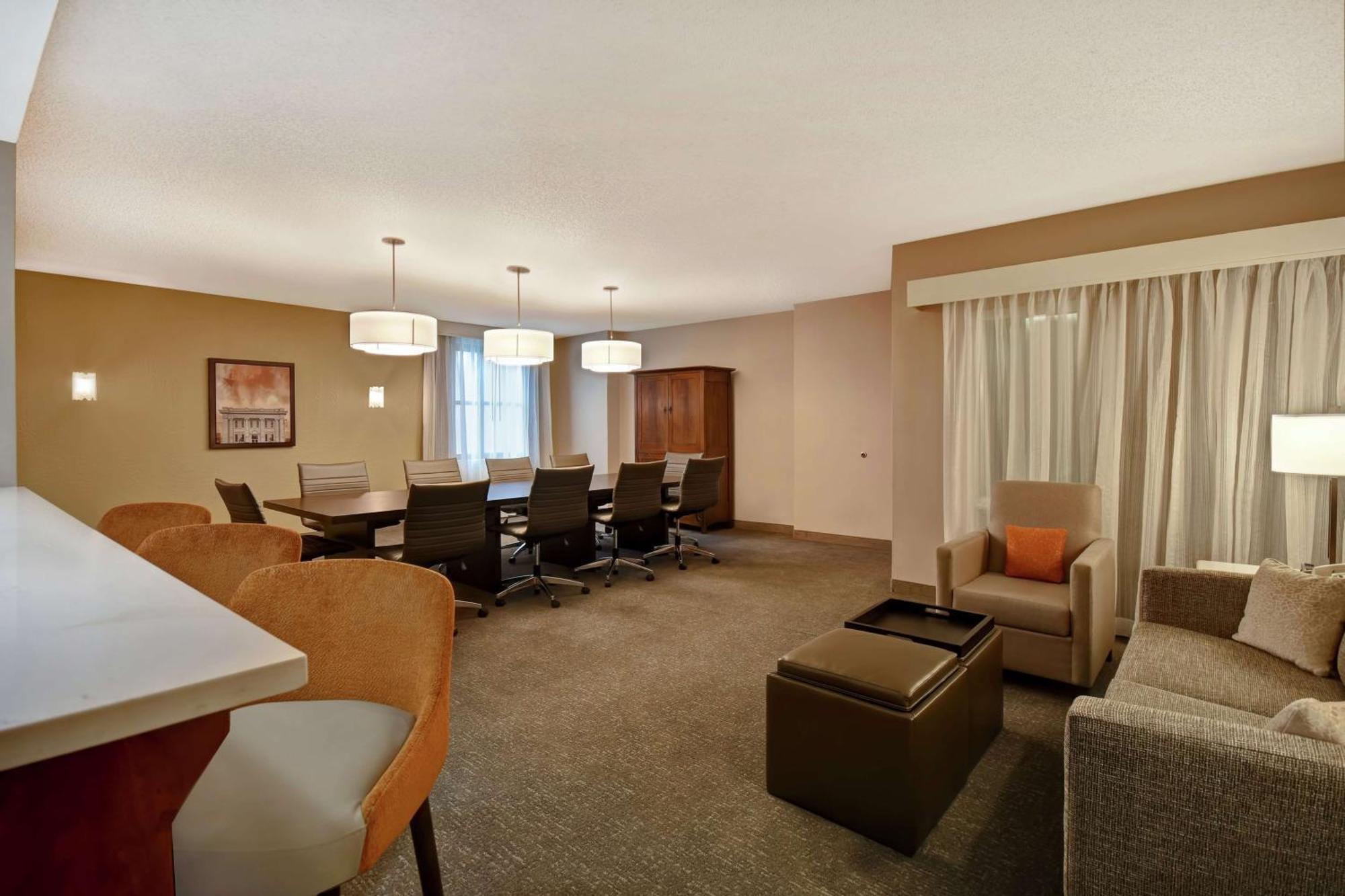 Embassy Suites Little Rock Eksteriør billede